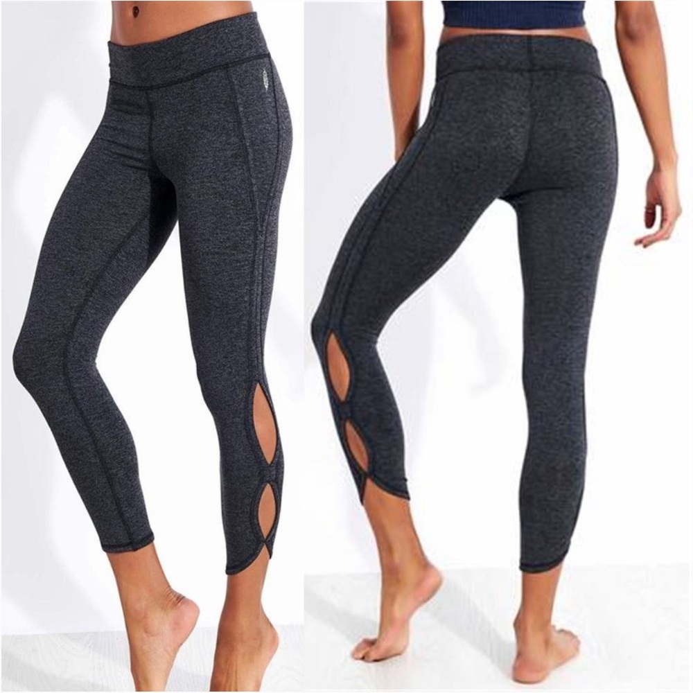 Free People | Grey Infinity Cutout Cropped Legging